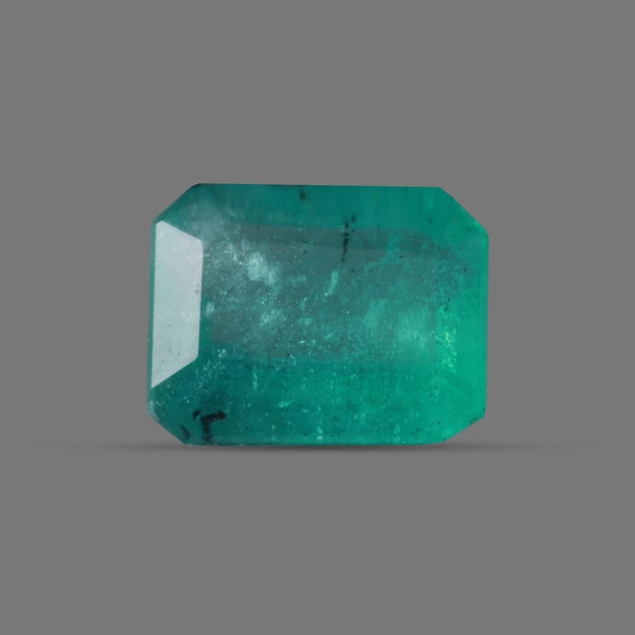 Emerald (Panna) - 3.99 carats