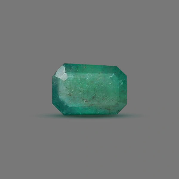 Emerald (Panna) - 4.57 carats