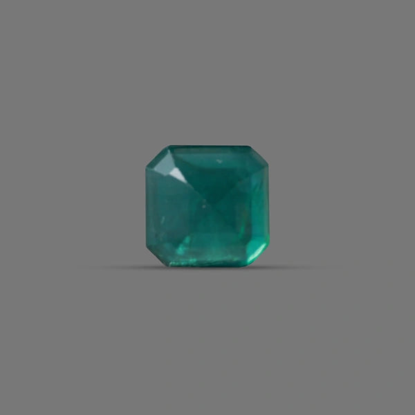 Emerald (Panna) - 4.72 carats