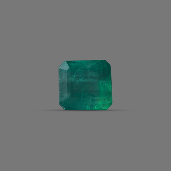 Emerald (Panna) - 4.75 carats