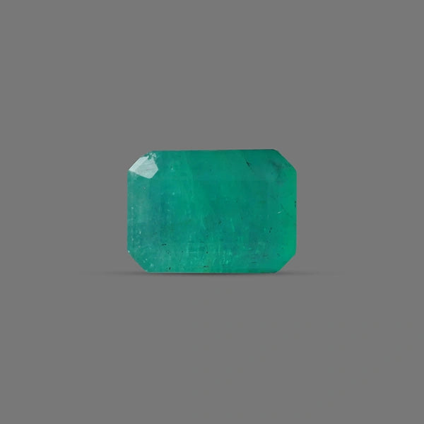 Emerald (Panna) - 5.57 carats