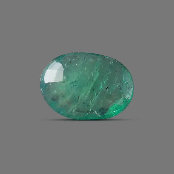 Emerald (Panna) - 5.63 carats