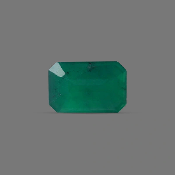 Emerald (Panna) - 5.92 carats