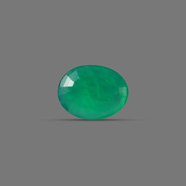 Emerald (Panna) - 6.68 carats