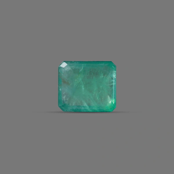 Emerald (Panna) - 6.77 carats