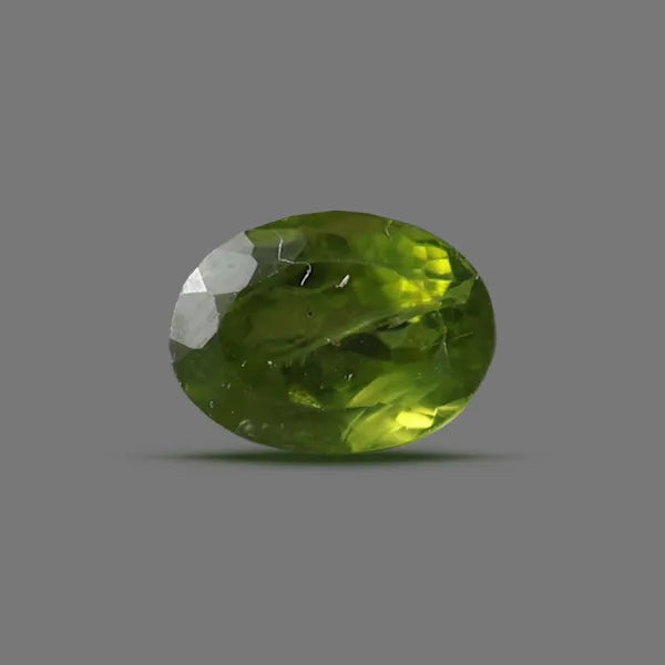 Peridot - 4.66 carats