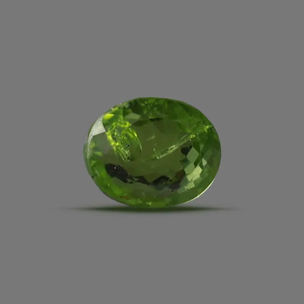 Peridot - 5.53 carats