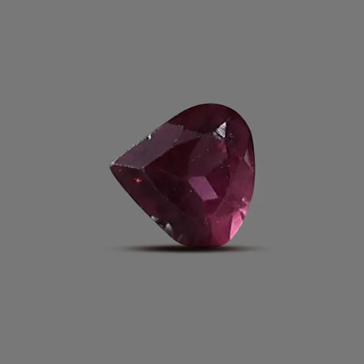 Red Garnet - 0.70 carats