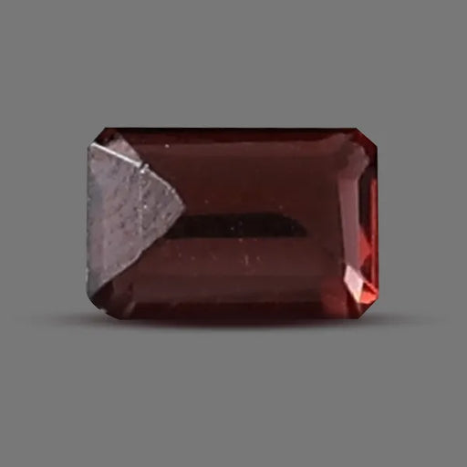 Red Garnet - 0.76 carats