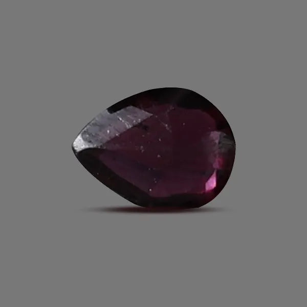Red Garnet - 0.83 carats