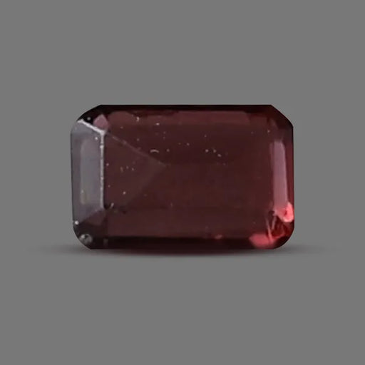 Red Garnet - 0.84 carats