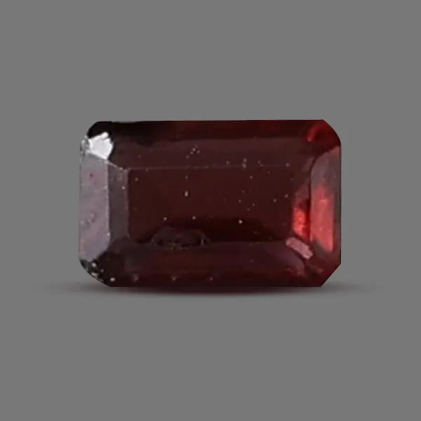 Red Garnet - 0.84 carats