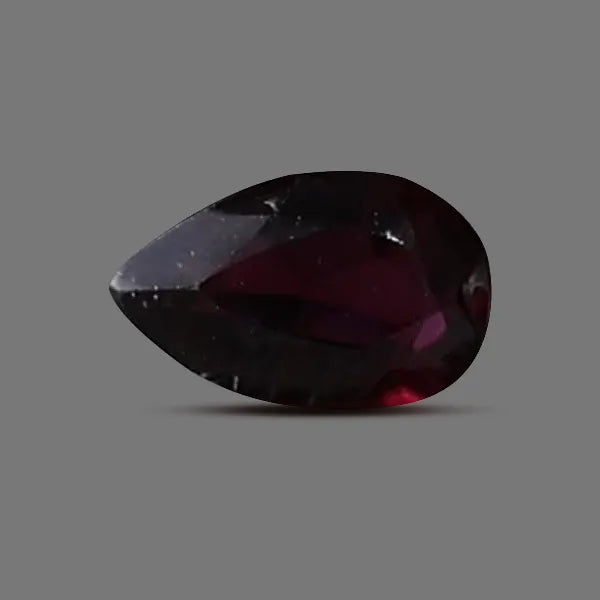 Red Garnet - 0.96 carats