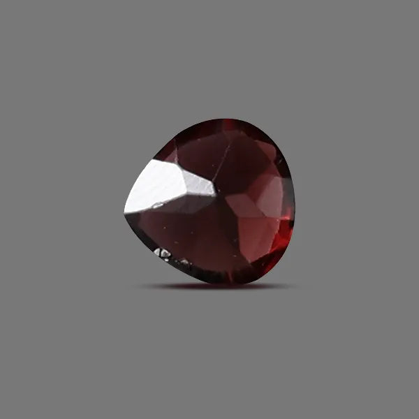 Red Garnet - 1.37 carats