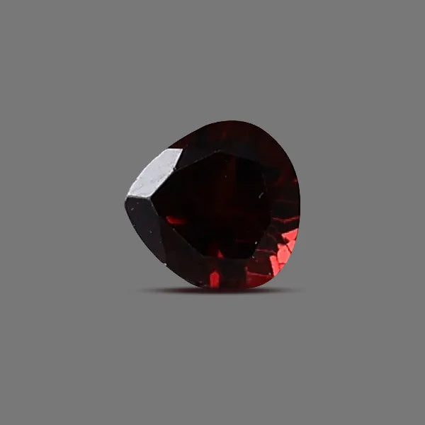 Red Garnet - 1.37 carats