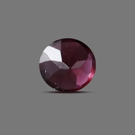 Red Garnet - 1.74 carats