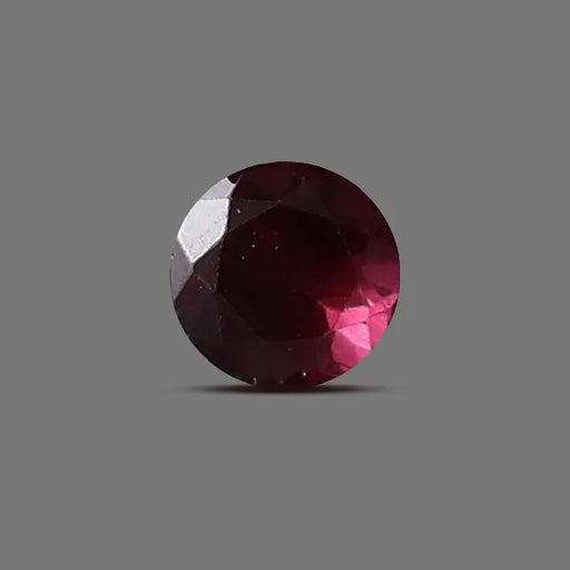 Red Garnet - 1.74 carats