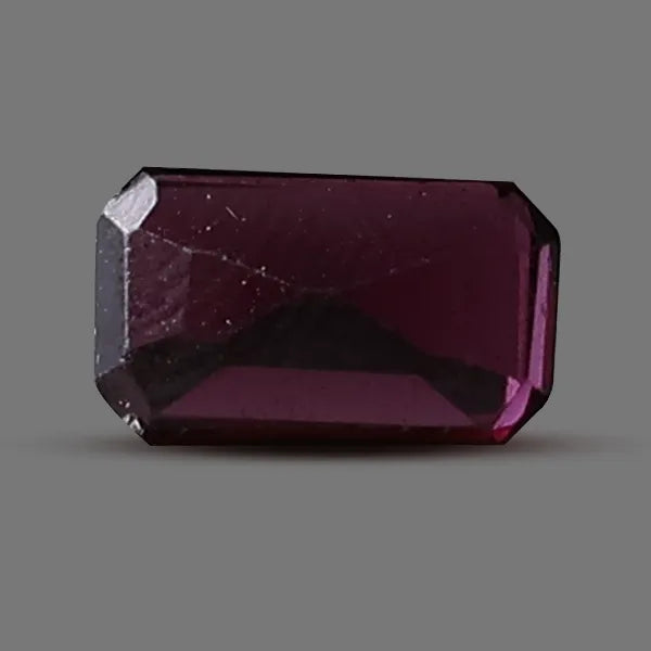 Red Garnet - 2.27 carats