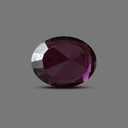 Red Garnet - 2.62 carats