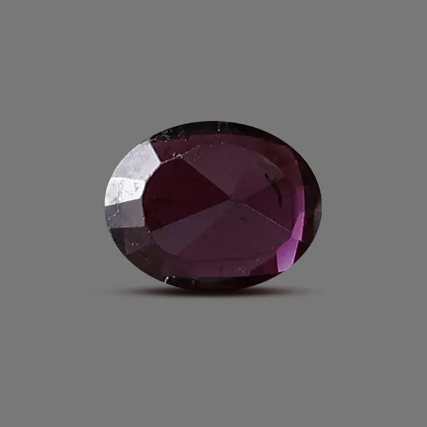 Red Garnet - 2.62 carats
