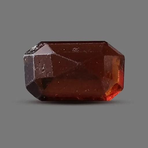 Red Garnet - 2.66 carats