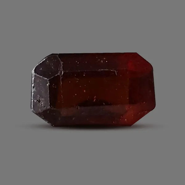 Red Garnet - 2.66 carats
