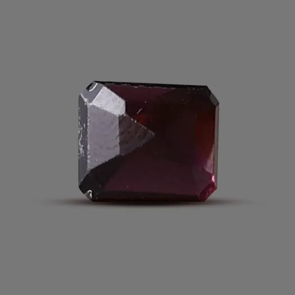 Red Garnet - 3.13 carats