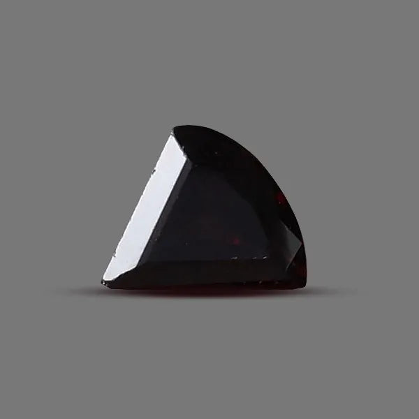 Red Garnet - 4.15 carats