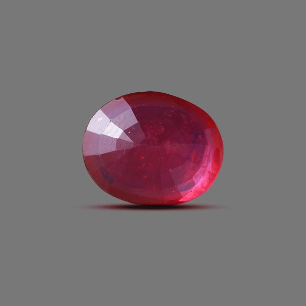 Ruby Bangkok - 4.87 carats