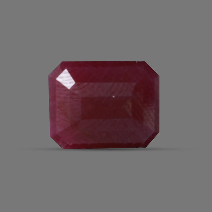 Ruby African - 5.61 carats