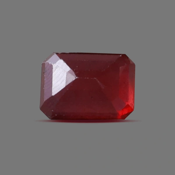 Ruby Bangkok - 6.92 carats