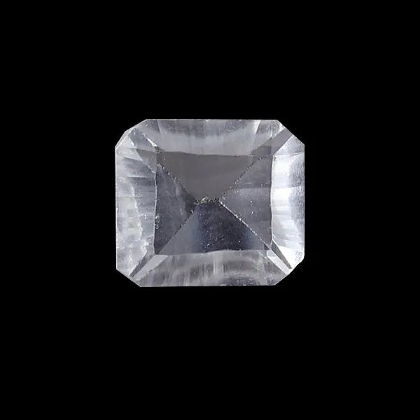 White Topaz - 7.60 carats