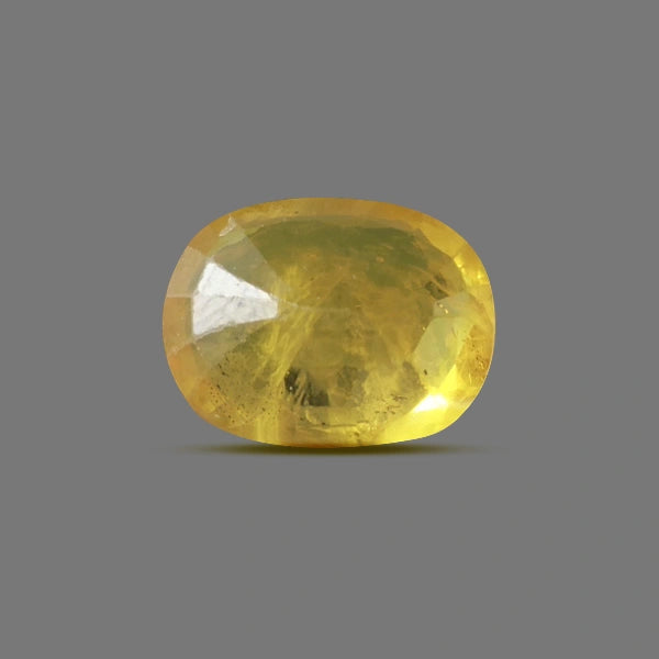 Yellow Sapphire  - 3.90 carats