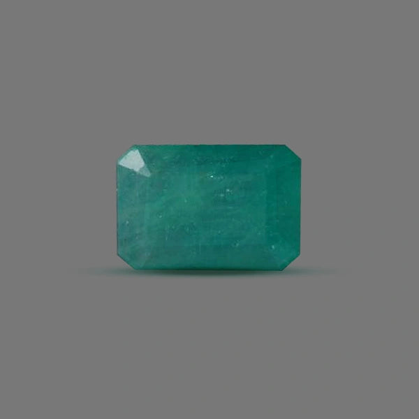 Emerald (Panna) - 4.92 carats