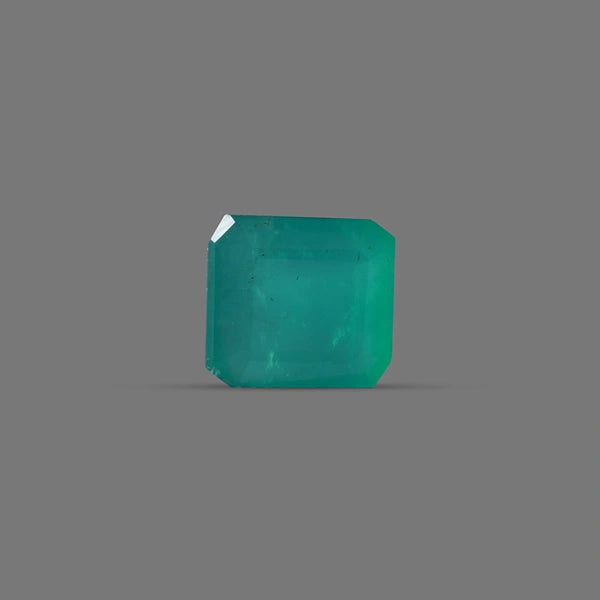 Emerald (Panna) - 5.07 carats