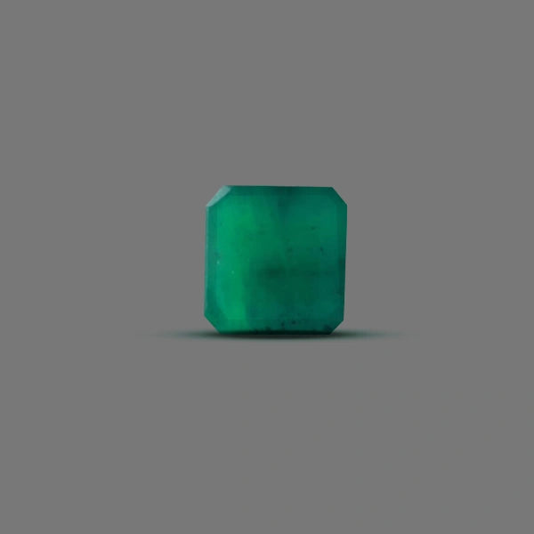 Emerald (Panna) - 5.08 carats