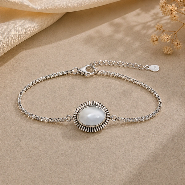 Moonstone Silver Rakhi Bracelet - RK-3MS