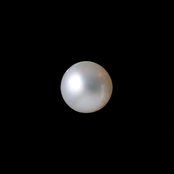 South Sea Pearl - 6.66 carats