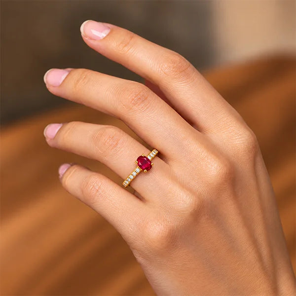 Ruby Gold Ring R4