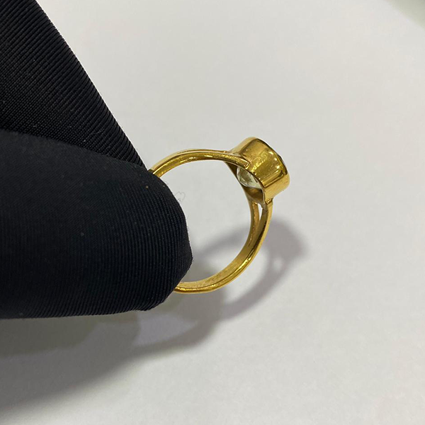 Natural Yellow Sapphire - 5.91 carats