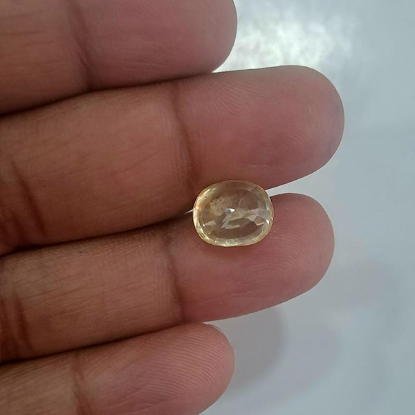 Natural Yellow Sapphire - 5.91 carats